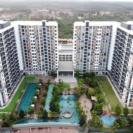 Casa Raudhah @ Timurbay Seafront Residence Kampung Sungai Karang Extérieur photo