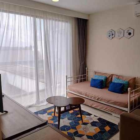 Casa Raudhah @ Timurbay Seafront Residence Kampung Sungai Karang Extérieur photo