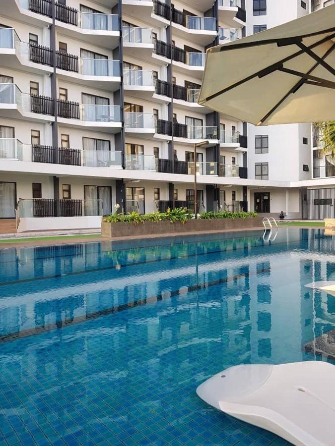 Casa Raudhah @ Timurbay Seafront Residence Kampung Sungai Karang Extérieur photo