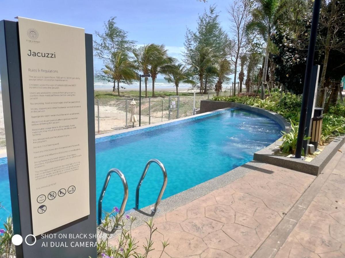 Casa Raudhah @ Timurbay Seafront Residence Kampung Sungai Karang Extérieur photo