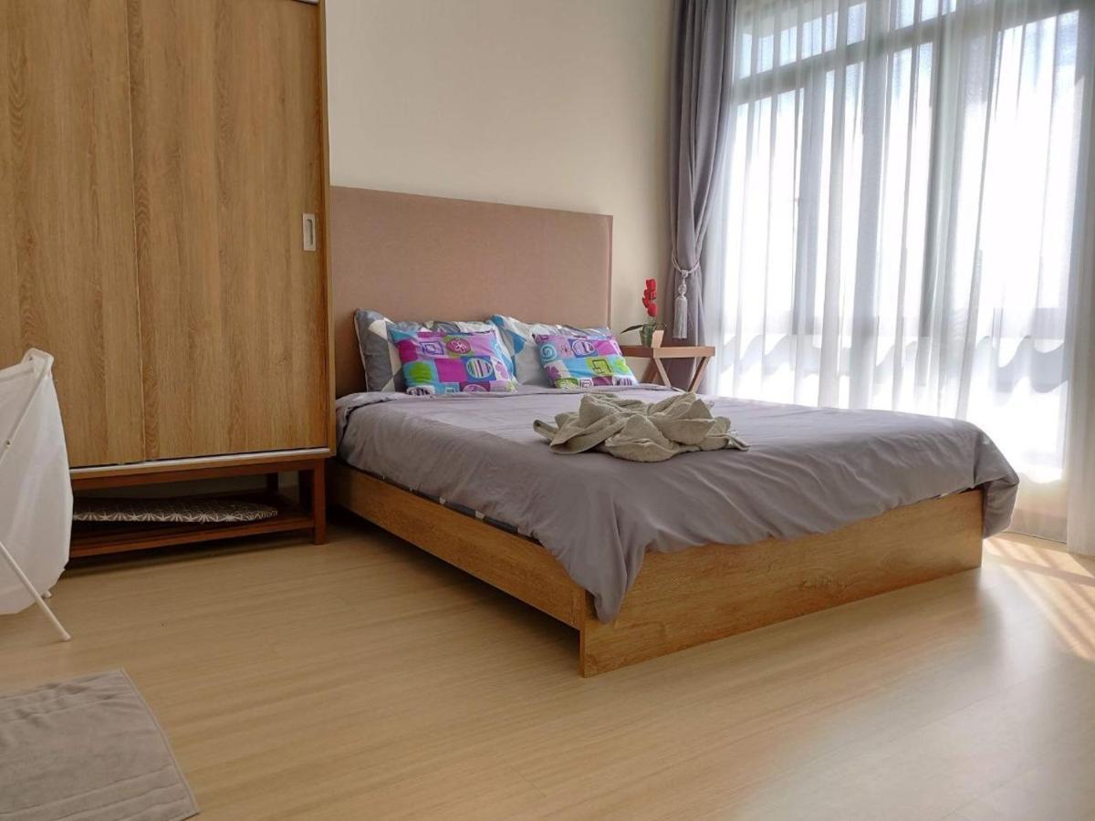 Casa Raudhah @ Timurbay Seafront Residence Kampung Sungai Karang Extérieur photo